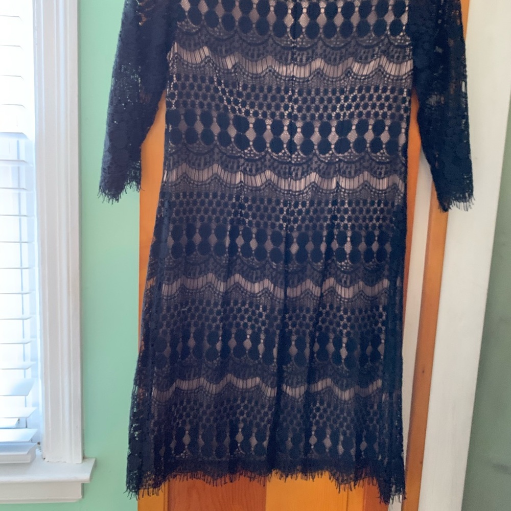 Quarter sleeve dress